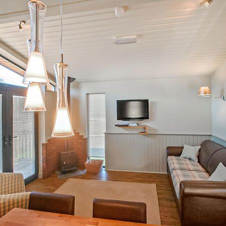 The Sherwood Hideaway Lodges Bothamsall 外观 照片